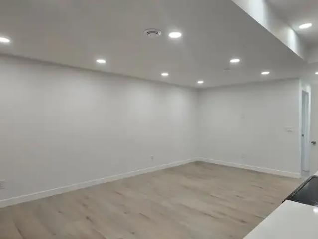 1 Bedroom Apartment Calgary AB 104506850