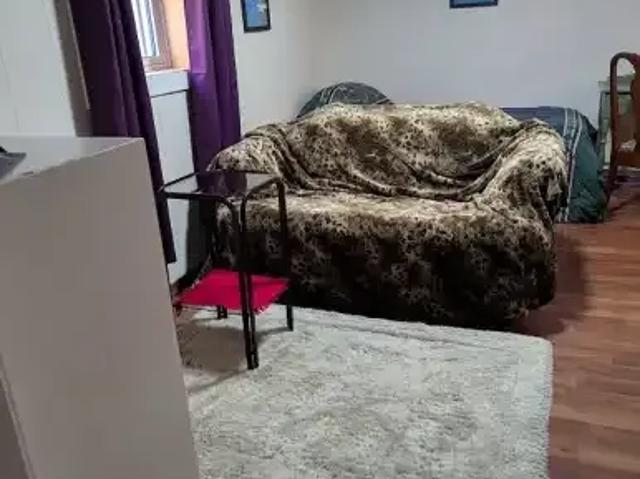 1 Bedroom Apartment Calgary AB 104681772