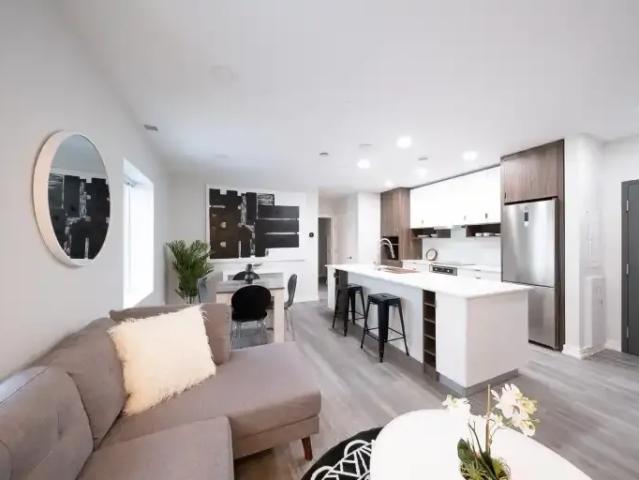 1 Bedroom Apartment Calgary AB 104794457