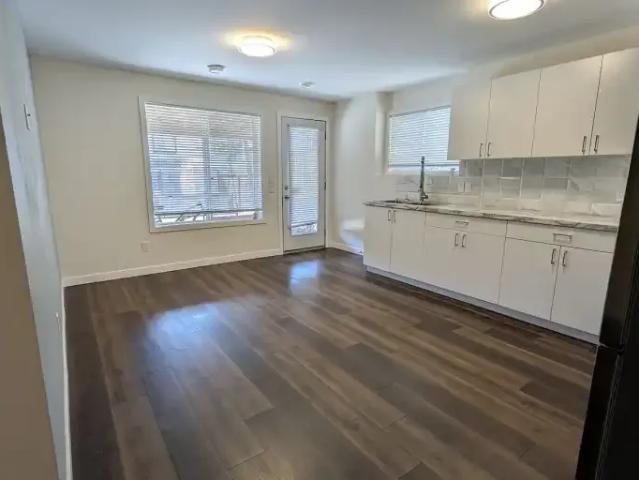 1 Bedroom Apartment Calgary AB 104888744