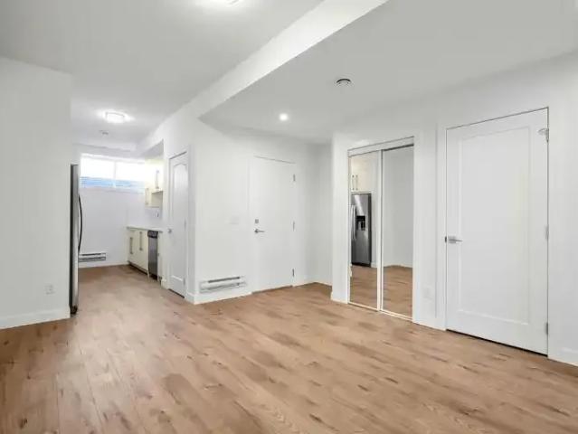 1 Bedroom Apartment Calgary AB 104985893