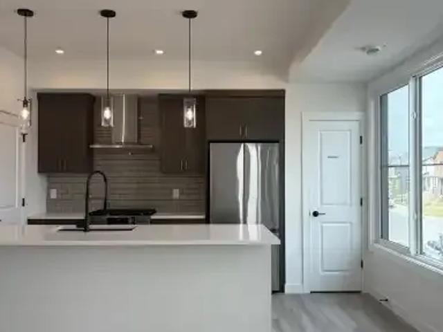 1 Bedroom Apartment Calgary AB 105047795