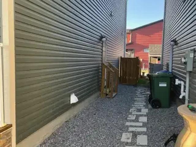 1 Bedroom Apartment Calgary AB 105071431