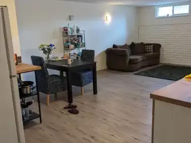1 Bedroom Apartment Calgary AB 105198297