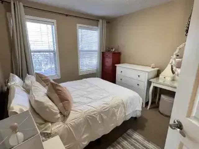 1 Bedroom Apartment Calgary AB 100564000
