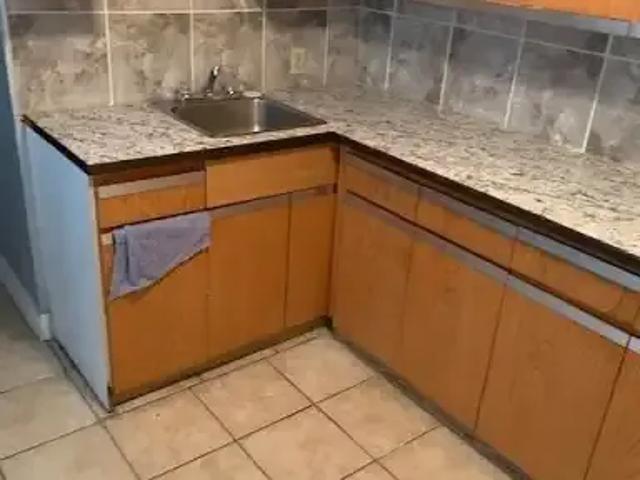 1 Bedroom Apartment Calgary AB 100839632