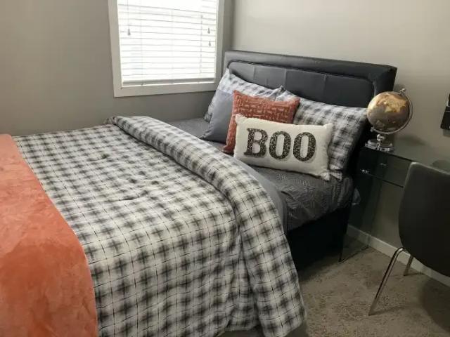 1 Bedroom Apartment Calgary AB 102701139