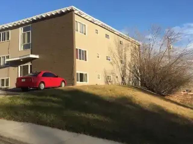 1 Bedroom Apartment Calgary AB 103215738