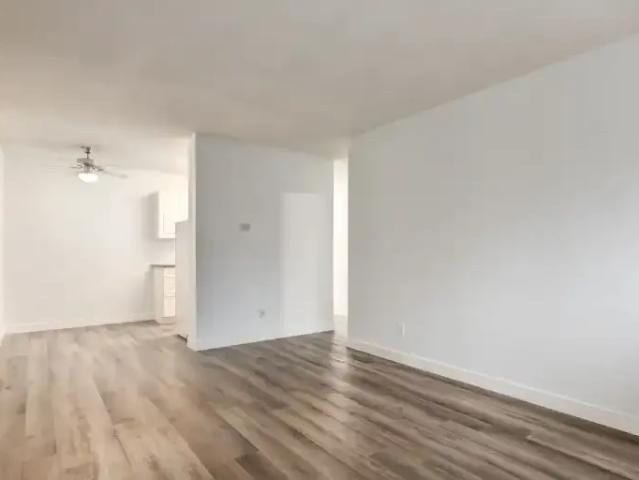 1 Bedroom Apartment Calgary AB 103878600
