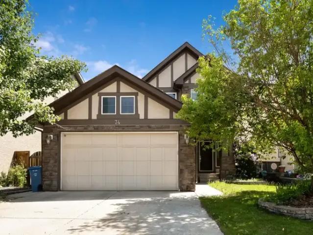 1 Bedroom Apartment Calgary AB 103879245