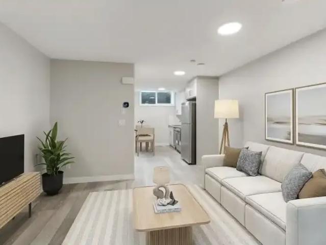 1 Bedroom Apartment Calgary AB 103879446