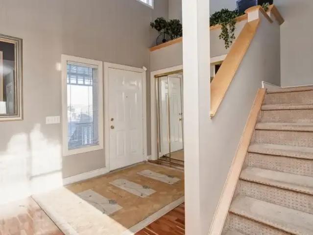 1 Bedroom Apartment Calgary AB LS101216330
