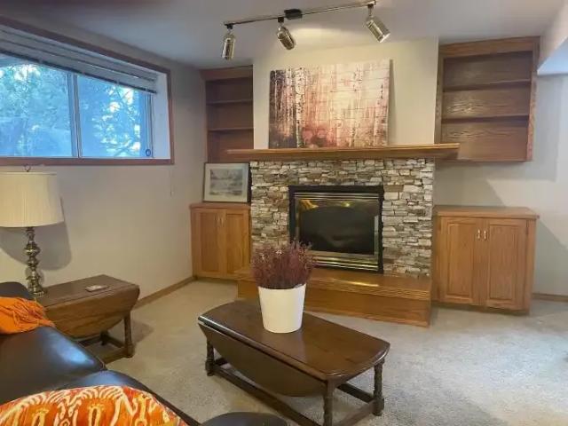 1 Bedroom Apartment Calgary AB LS102204147