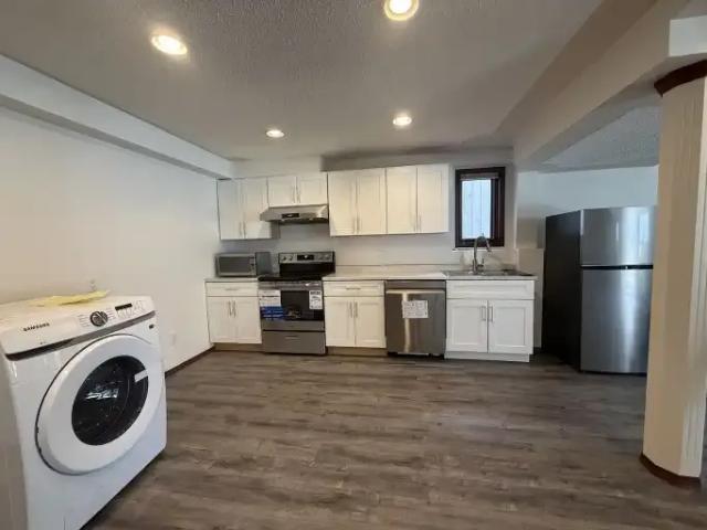 1 Bedroom Apartment Calgary AB LS103060368