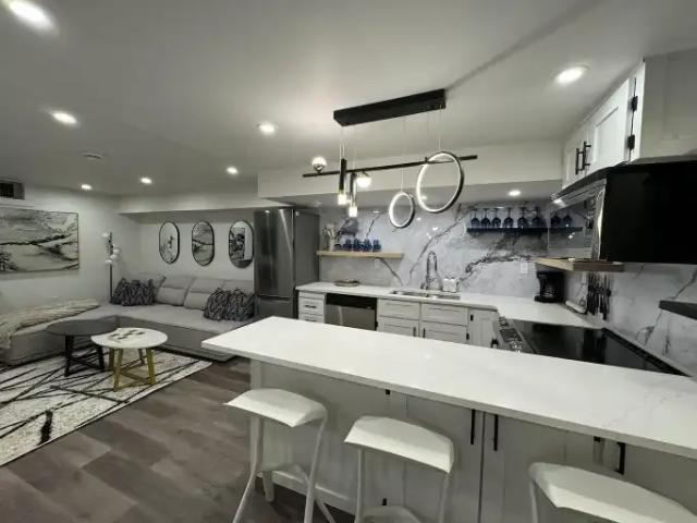 1 Bedroom Apartment Calgary AB LS103118833