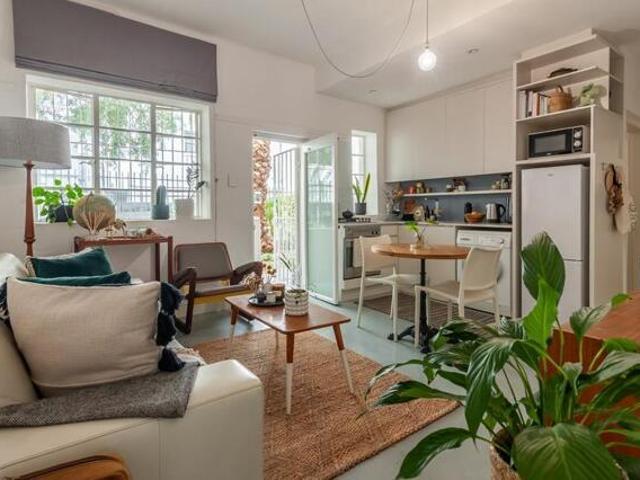 1 Bedroom Apartment Cape Town Western Cape 79488373