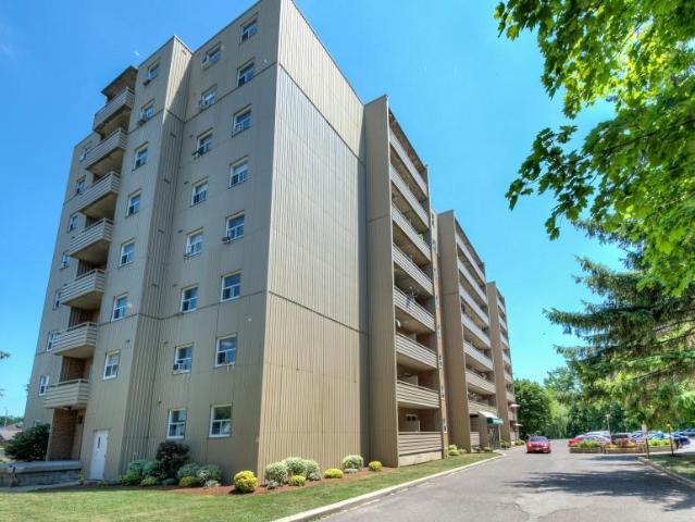 1 Bedroom Apartment Chatham ON LS90403925