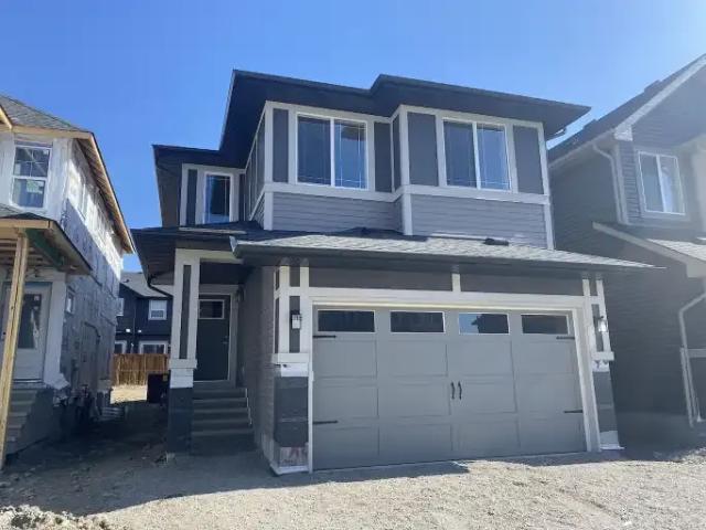 1 Bedroom Apartment Cochrane AB 102883466