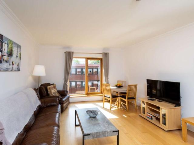1 Bedroom Apartment Dublin Dublin D04KP65 LS100013200