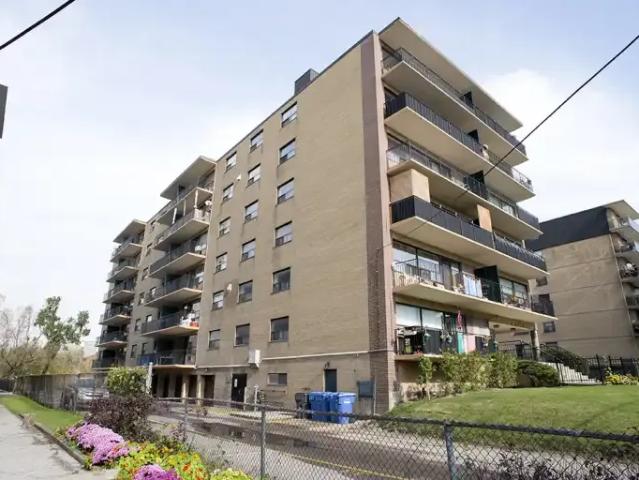 1 Bedroom Apartment East York ON 103568401