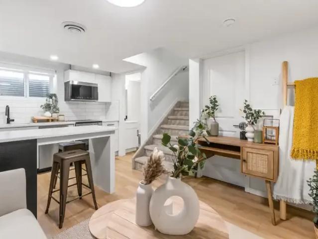 1 Bedroom Apartment Edmonton AB LS103011855