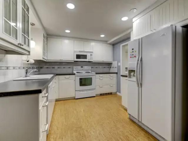 1 Bedroom Apartment Edmonton AB 101399780
