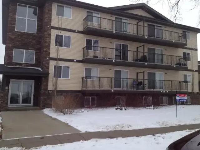 1 Bedroom Apartment Edmonton AB 102587527