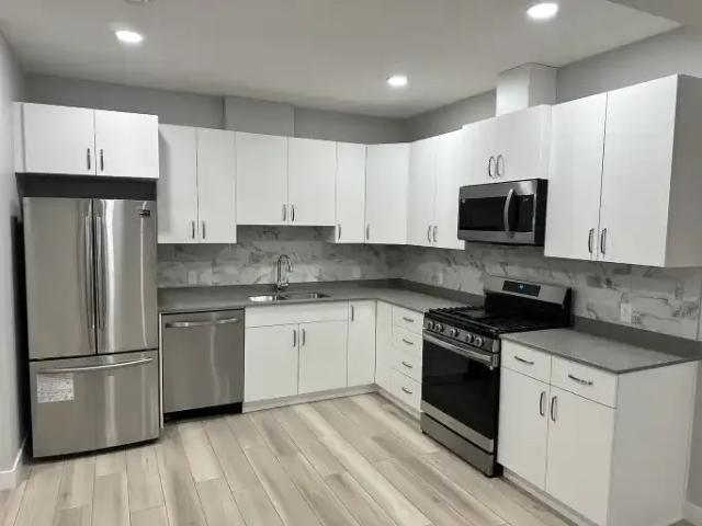 1 Bedroom Apartment Edmonton AB 102587528