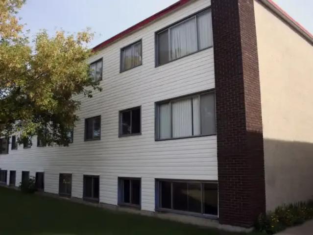 1 Bedroom Apartment Edmonton AB 102751874