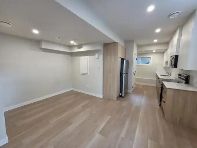 1 Bedroom Apartment Edmonton AB 103338477