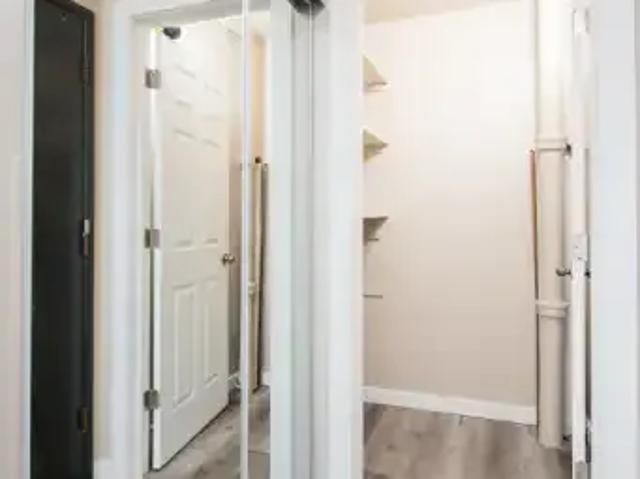 1 Bedroom Apartment Edmonton AB 103694583