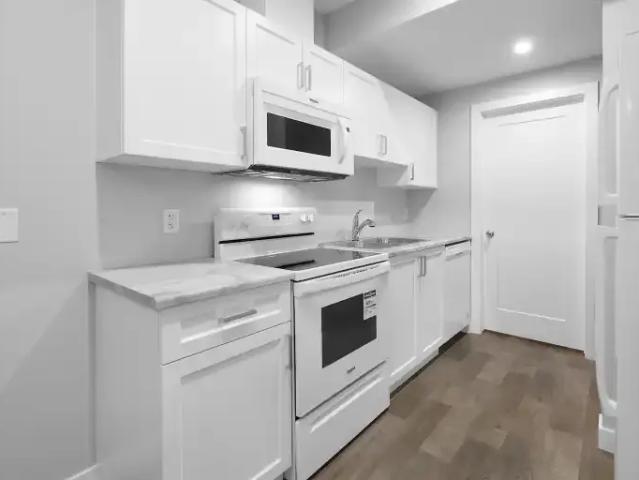 1 Bedroom Apartment Edmonton AB 104179250