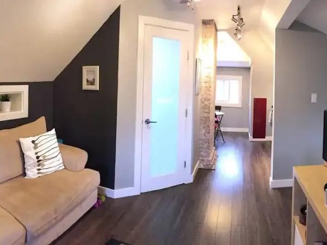 1 Bedroom Apartment Edmonton AB 104180077