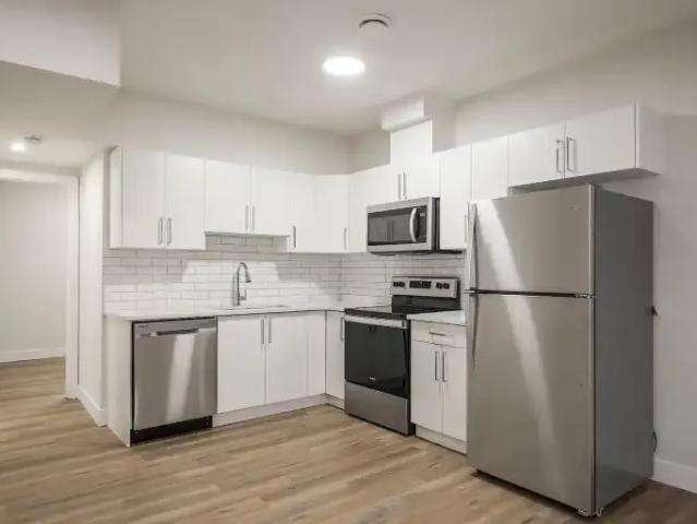1 Bedroom Apartment Edmonton AB 104181297