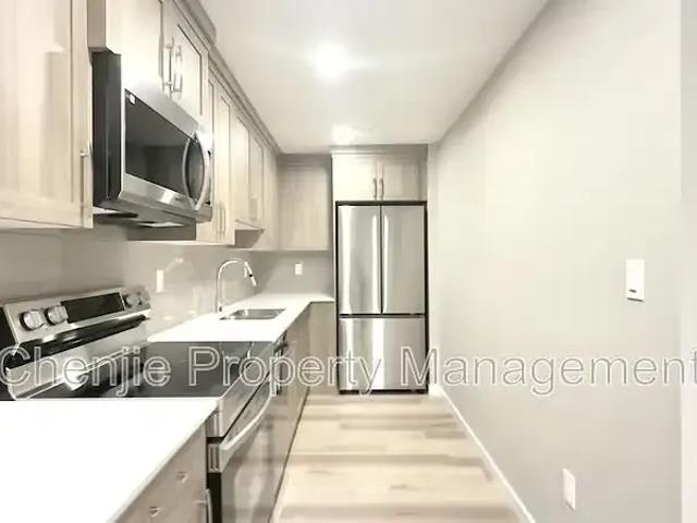 1 Bedroom Apartment Edmonton AB 104681725