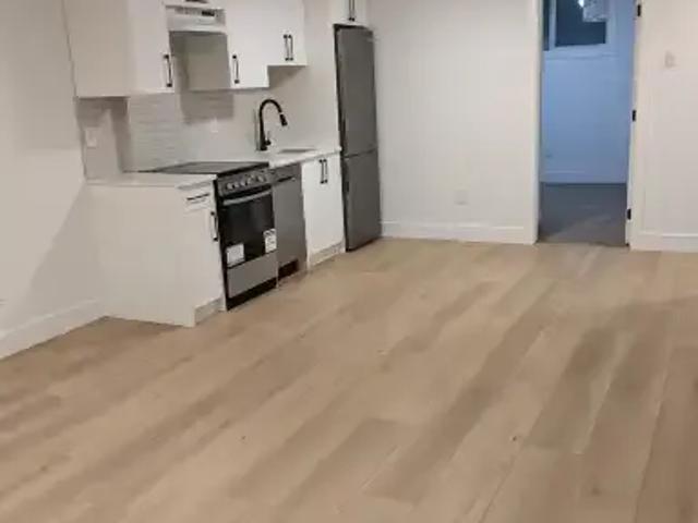 1 Bedroom Apartment Edmonton AB 104638350