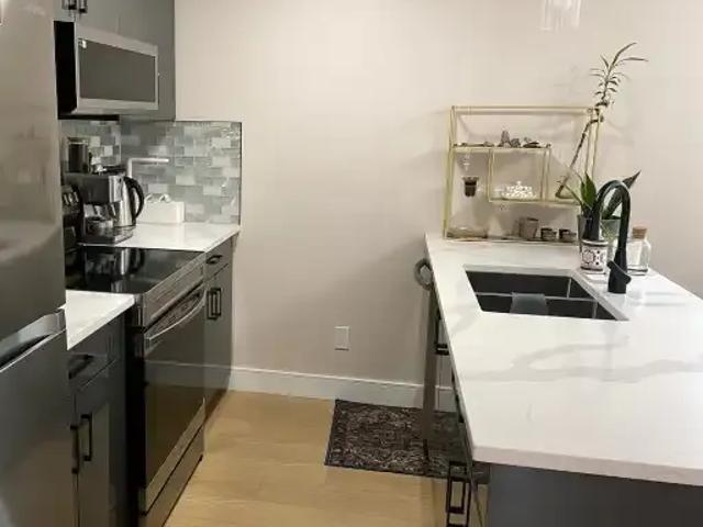 1 Bedroom Apartment Edmonton AB 104638371