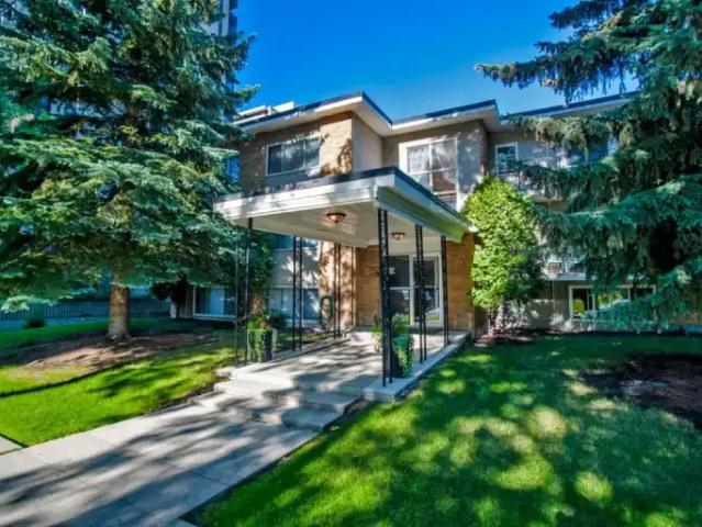 1 Bedroom Apartment Edmonton AB 104863420