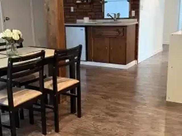 1 Bedroom Apartment Edmonton AB 105047886
