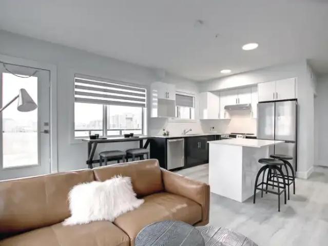 1 Bedroom Apartment Edmonton AB 99366176