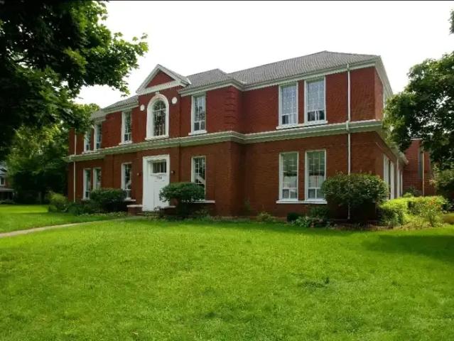 1 Bedroom Apartment Fenwick ON 98140520