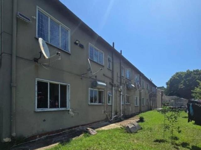 1 Bedroom Apartment / Flat For Sale in Caneside