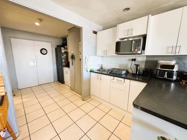 1 Bedroom Apartment / Flat For Sale in Bellville Central