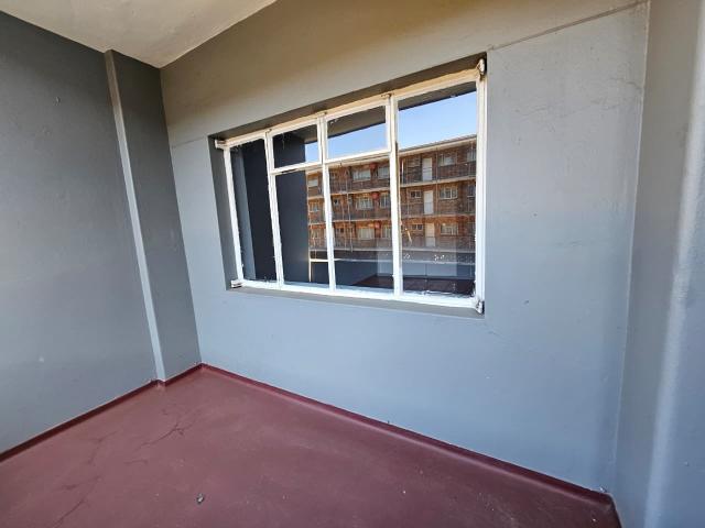 1 Bedroom Apartment / Flat For Sale in Benoni Central
