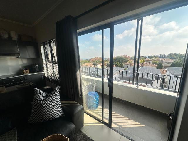 1 Bedroom Apartment / Flat For Sale in Bryanston