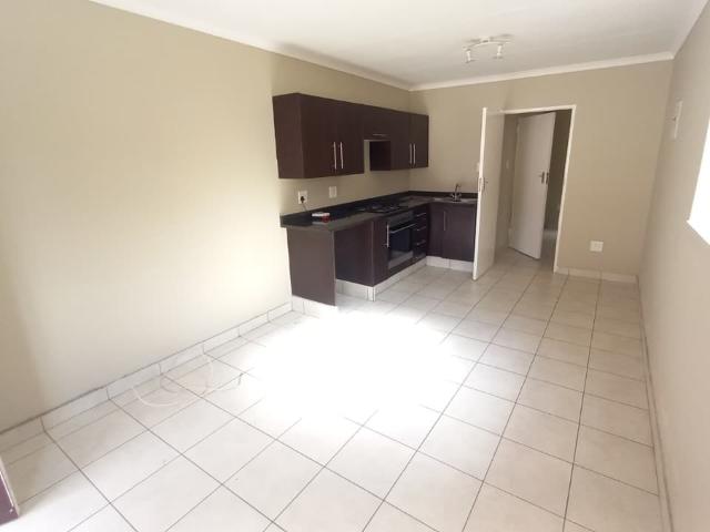 1 Bedroom Apartment / Flat For Sale in Bramley