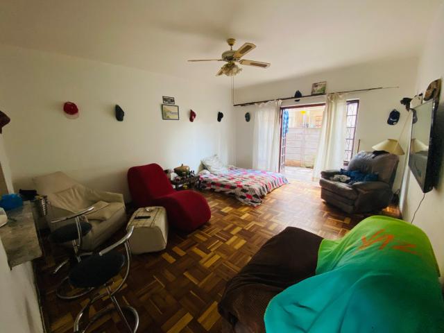 1 Bedroom Apartment / Flat For Sale in Glenwood