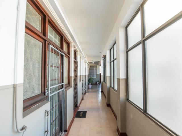 1 Bedroom Apartment / Flat For Sale in Gqeberha Central