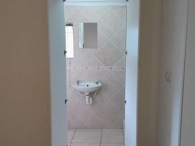 1 Bedroom Apartment / Flat For Sale in Durbanville Central
