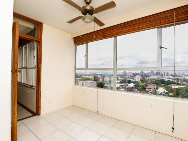 1 Bedroom Apartment / Flat For Sale in Essenwood
